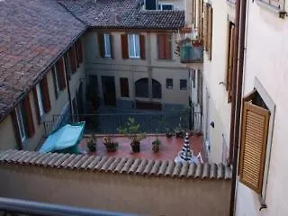 Hotel Romeo And Juliet And 2*